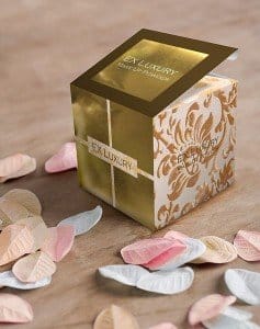 candle packaging