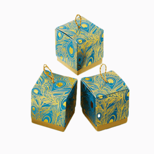 Personalized favor boxes